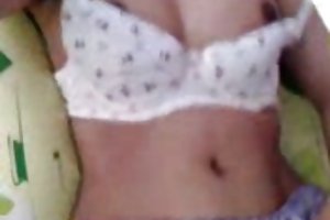 Hajib ინდონეზიის დედა, ონლაინ
