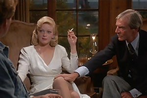 მკაცრი ბიჭები არ ცეკვავენ (1987) დიდი მკერდი ვიდეოები