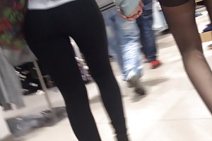 მგრძნობიარ ლამაზი,, შავი leggings რუსი