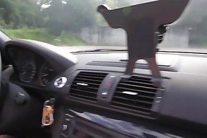 გერმანელი სტუდენტი im bmw კასტინგი