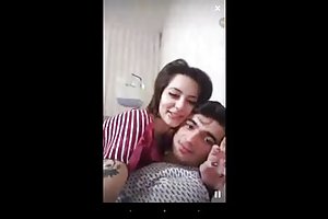 Ayntritli თურქი 5 სკოლის მოსწავლე, ჩამოტვირთვა