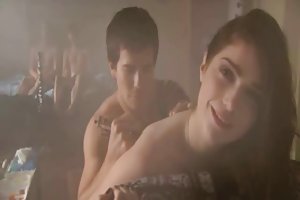 Janet montgomery - სკინები ფილმები იაპონური